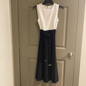 CALVIN KLEIN NWT dress size 2